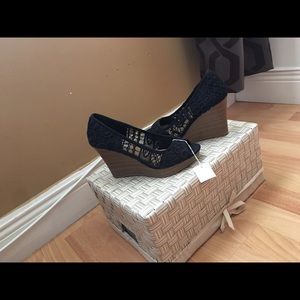 Women’s American Eagle shoes